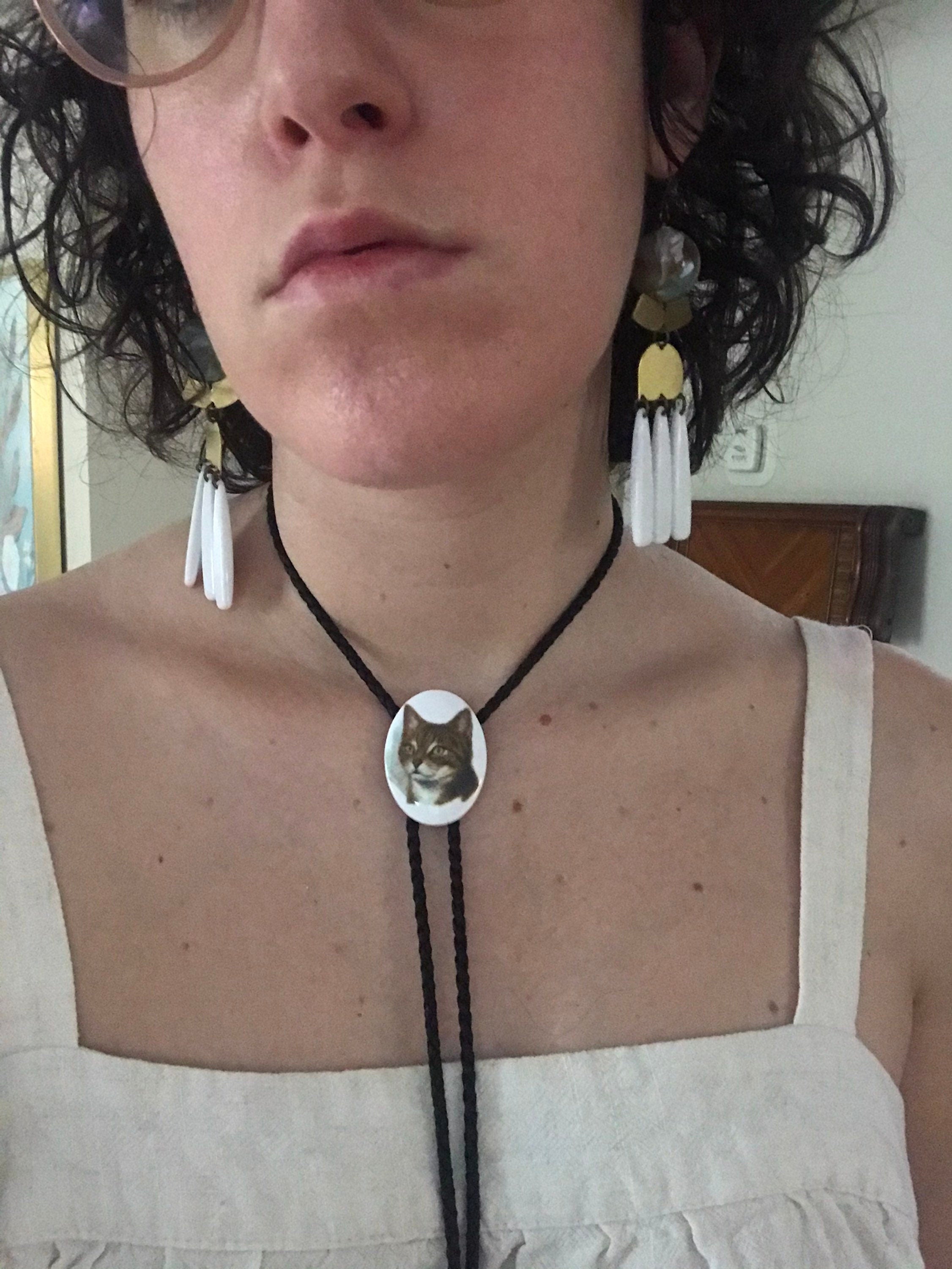 Gray Kitty Bolo Tie Adjustable Black Vegan Leather Gold Silver Southwestern Cat necklace Cat Jewelry Costume Kitchsy