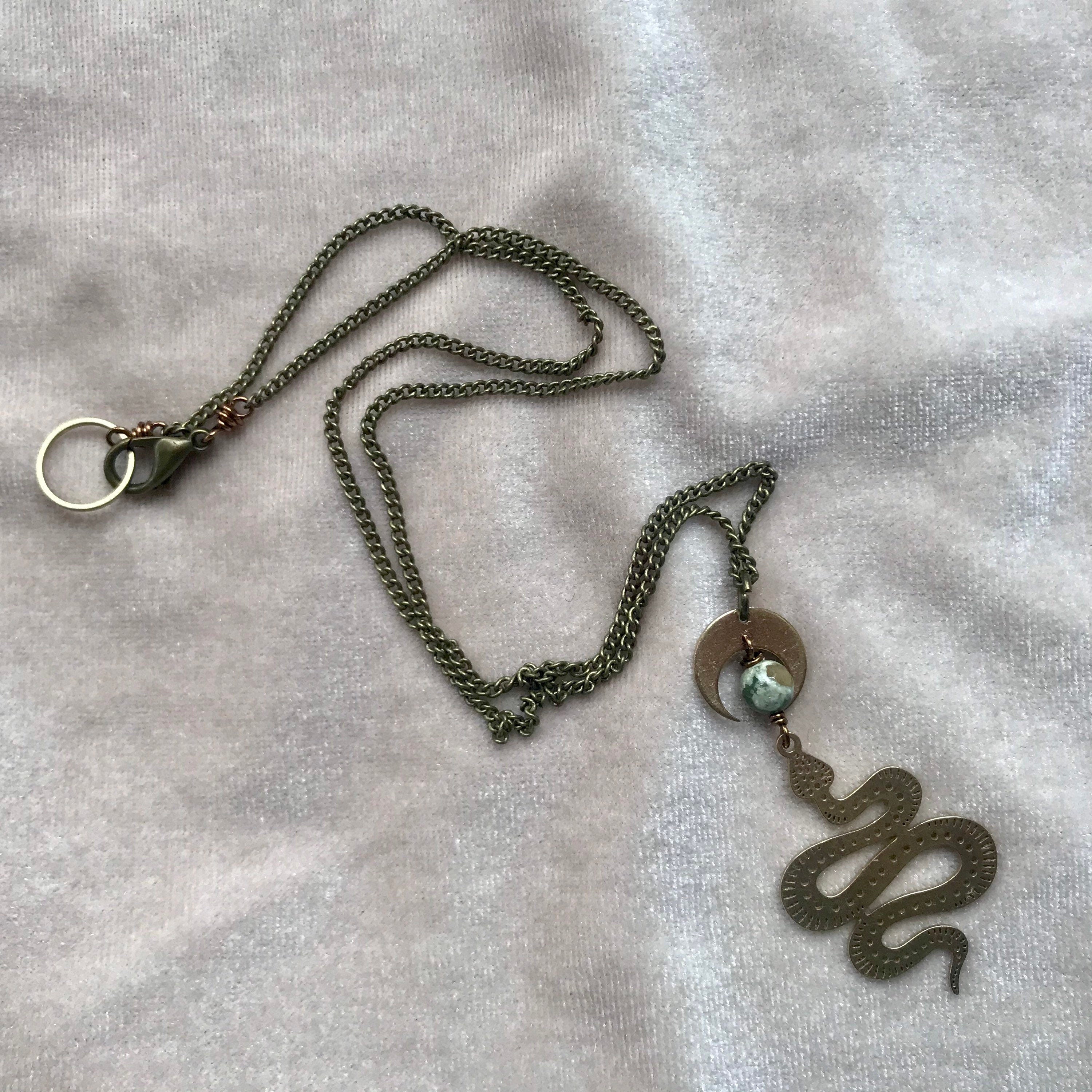 crescent snake nephrite rainforest jasper necklace 18” Green